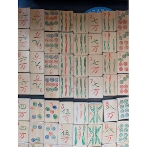 Antique 20s Admiral Mahjong Set Bone Bamboo Tiles Sticks Tin Box Hand Carved image 9