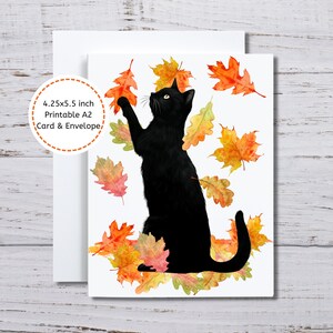 Schwarze Katze Herbstlaub Karte, schwarze Katze druckbare Karte, Katze im Herbstlaub Notecard, Katzenliebhaber Grußkarte, Katze fängt Blätter, schwarze Katze