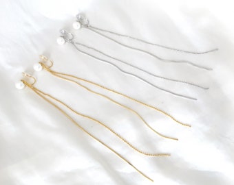 Elegant extra long pearl clip on earrings, 15cm long chain pearl clip on earrings, Lightweight dangle clip on earrings, Statement earrings
