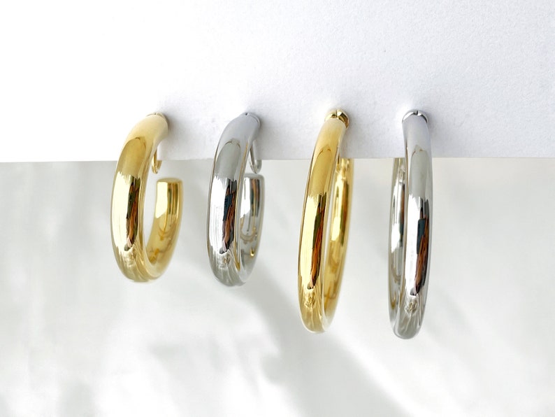 Chunky sliver or gold hoops clip on earrings, Gold/silver 30mm 40mm hoop clip on earrings, Statement 5mm thick hoop clip on earrings image 1