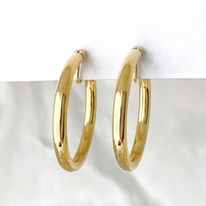 Chunky sliver or gold hoops clip on earrings, Gold/silver 30mm 40mm hoop clip on earrings, Statement 5mm thick hoop clip on earrings Gold 40mm Diameter