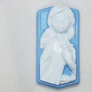 Anna Soap 4 oz - Frozen 2 Soap - Frozen Anna Soap - Disney Frozen Party Favor - Frozen Party Favor - Princess Party Favor - Anna Party Favor