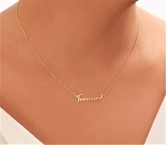 Name Script Necklace Names in Hand 
