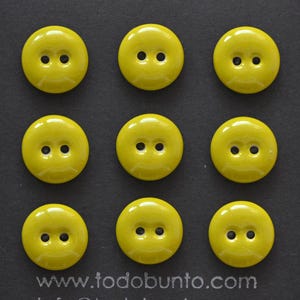 15-16 mm porcelain buttons lime