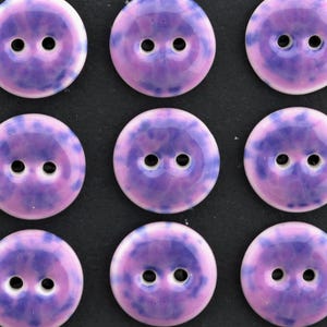 Botões de porcelana de 15 a 16 mm com estampa de uvas salpicadas