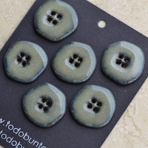 6pcs. 23 mm ceramic buttons dusty green