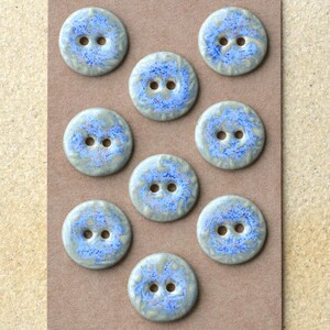 9 pcs 17-18 mm ceramic buttons green/blue