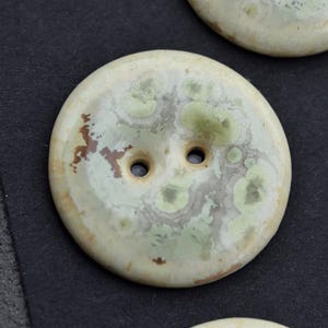 23 mm ceramic buttons microgreens