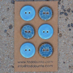 6pcs. 22-23 mm porcelain buttons mix blue/brown