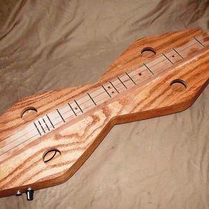 Electric Mountain Dulcimer 4 String Red Oak & Cherry