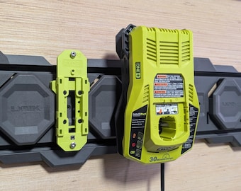 Ryobi P117 Charger Link Mount