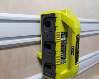 GearTrack GearWall Mount for Ryobi 6-Port Charger P135 ONE+ 18v