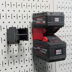 Wall Control Milwaukee M18 Dual Battery Holder
