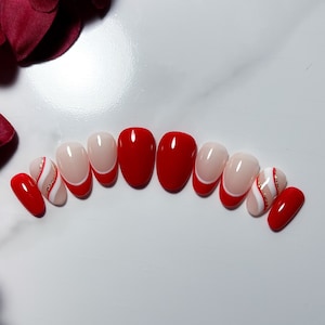 Candycane Press-On Nägel | Rote Nägel | Goldglitzer | Französische Spitzen Nägel | Schlichte Nägel | Glänzende Nägel | Urlaub Nägel | Winternägel