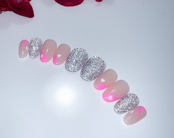 Reflective Glitter Abstract French Tip Press-On Nails | Valentine’s Day nails | Pink nails | Glossy nails | Short nails