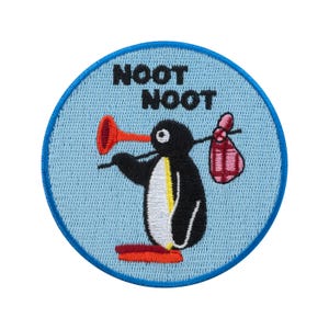 Urbanski Patch cute Pingu Noot Noot for ironing 7.4 x 7.4 cm | Patch appliqué iron-on image