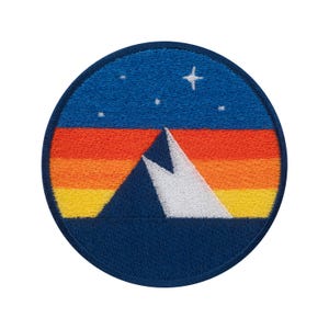 Urbanski Patch Retro Small Mountain Under Starry Sky Iron-On 6.8 x 6.8 cm | Patch Application Iron-On