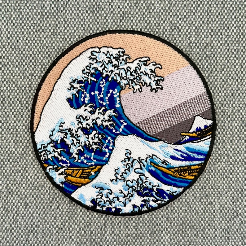 Urbanski Patch The Great Wave au large de Kanagawa rond pour le repassage de 8,5 x 8,5 cm Image du temple de lapplication patch image 2