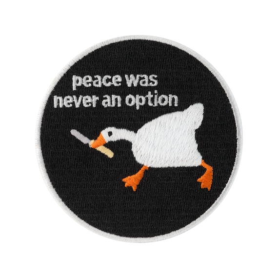 Urbanski Patch Goose with Knife Peace was never an Option for ironing 7.4 x 7.4 cm | Patch Application Iron-on