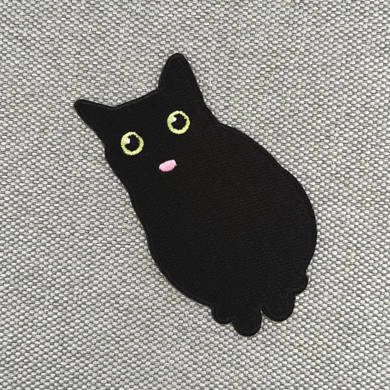 Urbanski Patch süße freche Katze zeigt Zunge zum Aufbügeln 8 x 4,3 cm Aufnäher Applikation Bügelbild Bild 3
