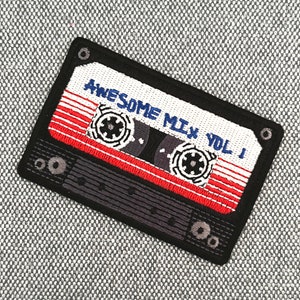 Urbanski Patch Retro Vintage Cassette Awesome Mix Vol. 1 para planchar 5,3 x 8 cm Imagen termoadhesiva de aplicación de parche imagen 2