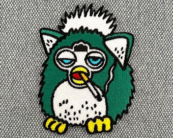 Urbanski Patch lustiges assi Furby zum Aufbügeln 8 x 6 cm | Aufnäher Applikation Bügelbild