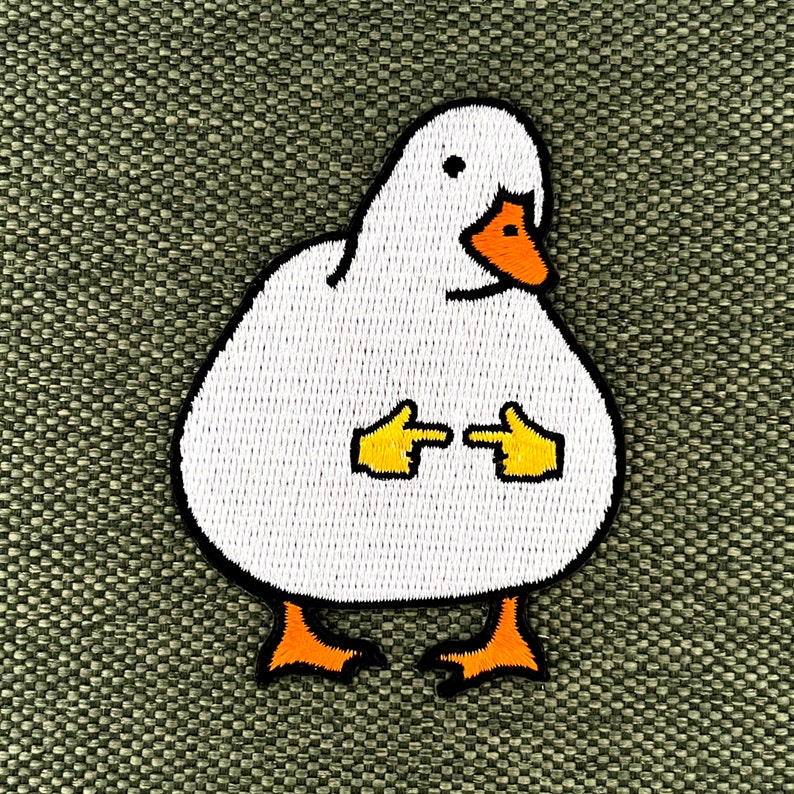 Urbanski Patch shy Duck süße schüchterne Gans zum Aufbügeln 7 x 5,4 cm Aufnäher Applikation Bügelbild Bild 1