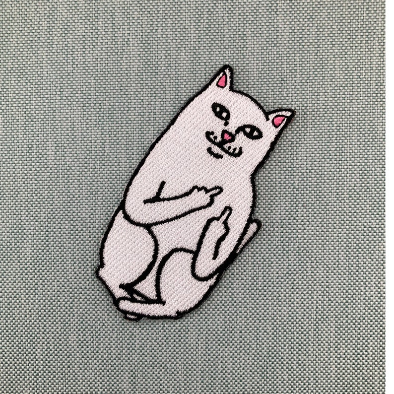 Urbanski Patch lustige Katze zeigt Finger zum Aufbügeln 8 x 4,3 cm Aufnäher Applikation Bügelbild Bild 3