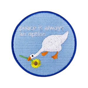 Urbanski Patch Goose with Flower Peace is always an option for ironing 7.4 x 7.4 cm | Patch application iron-on image