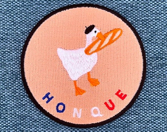 Patch Urbanski Oie française avec chapeau et baguette thermocollant 7,4 x 7,4 cm | Image thermocollante pour application d'un patch