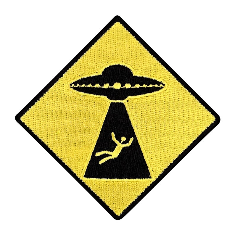 Urbanski Patch Vorsicht UFOs gelbes Schild zum Aufbügeln 7,4 x 7,4 cm Aufnäher Applikation Bügelbild Bild 4