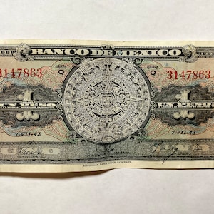 Two 1943 Mexican One Peso bank notes