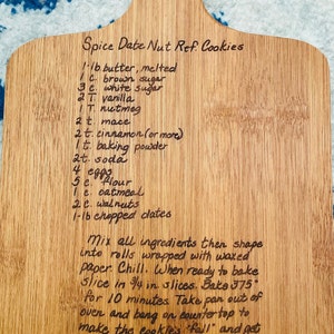 Hand Written Recipe Cutting Board, Unique Gift for Entire Family, Custom Gift for Mom, Valentine's Gift for Her, Special Mother's Day gift image 3