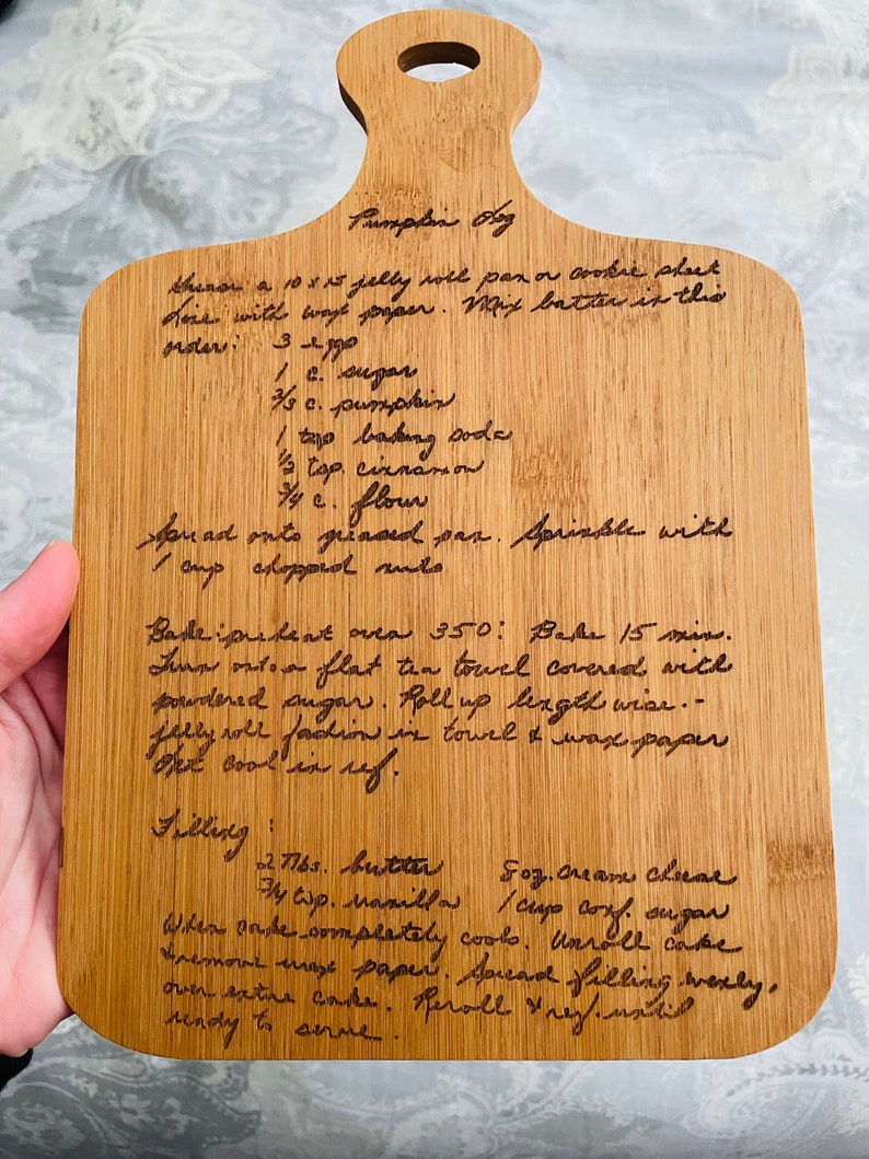 Hand Written Recipe Cutting Board, Unique Gift for Entire Family, Custom Gift for Mom, Valentine's Gift for Her, Special Mother's Day gift image 1