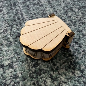 SVG File for Laser Cutting. Sea Shell box for ring / earring / watch gift box.  ~3&quot;x4&quot;x1&quot;