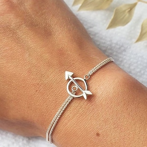 Love and Arrow Bracelet | Silver Jewellery | T-Bar Bracelet | Handmade Sterling Silver | Unique gift | Minimal Chain T Bar bracelet