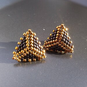Multi Color Validation / Triangle stud Earrings