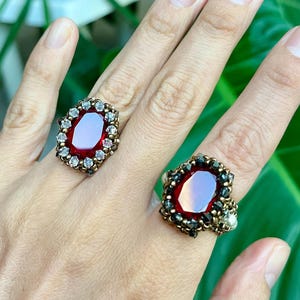 Vintage Style Crystal Ring