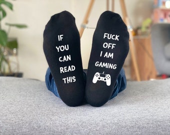 Gaming socks personalised gift - If You Can Read This F off i am gaming - Socks - Personalised Gift Any Text / Name - Socks