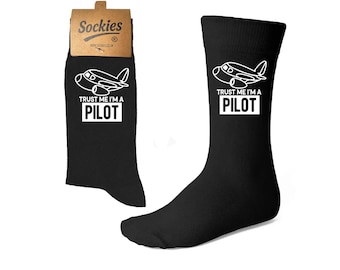 Trust Me I'm a PILOT– Fun Gift for PILOT new pilot, airplane | UK Sizes 6-12