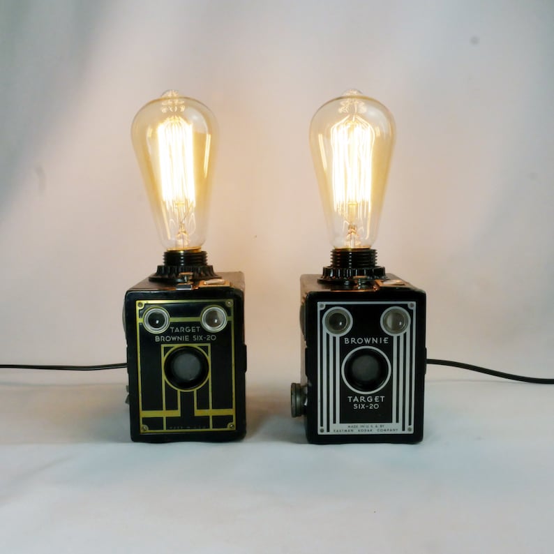 Retro Vintage Recycled Kodak Target 620 Camera Accent Lamp image 6