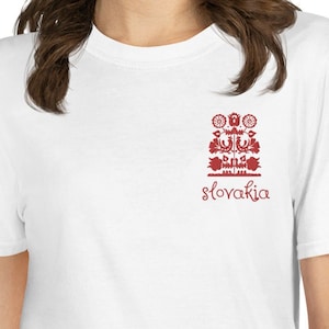 Slovakia Embroidered Folk Design Short-Sleeve Unisex T-Shirt