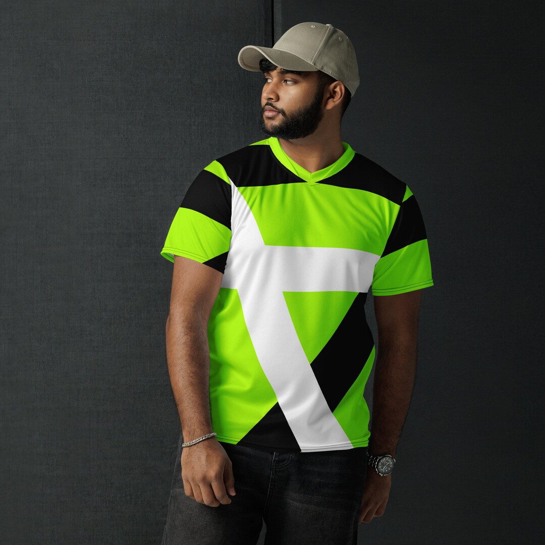 GREEN AND BLACK – The Hoop Gang