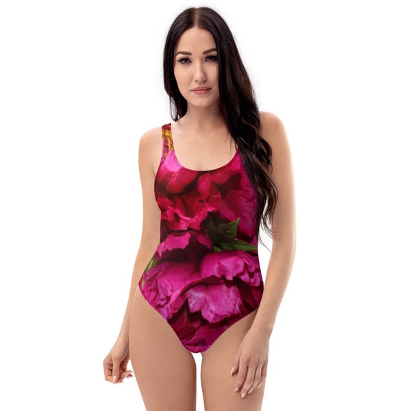 Asian Fox Women's All-Over Print One-Piece Swimsuit main image 0
