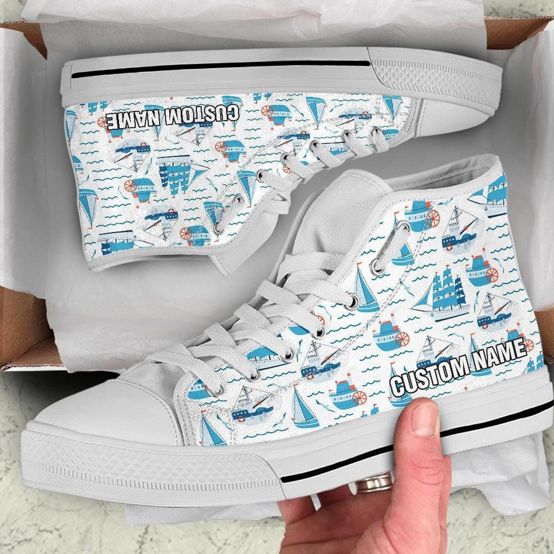 Segeln Individueller Name High Top Sneakers Segelboote
