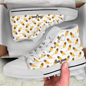 Löwe benutzerdefinierte Name High Top Sneakers / Löwe hohe Spitzen Schuhe / Löwe benutzerdefinierte Print Turnschuhe / Löwen Liebhaber Geschenk