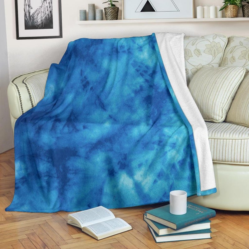 Tie Dye Blue Print Blanket