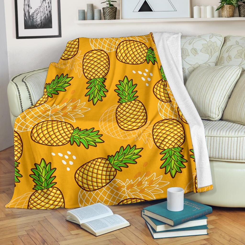 Pineapple blanket deals