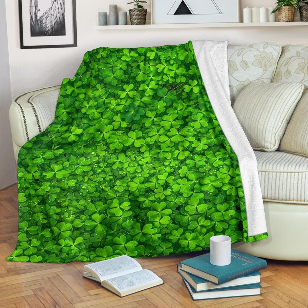 Clover Blanket / Clover Throw Blanket / Clover Fleece Blanket / Clover