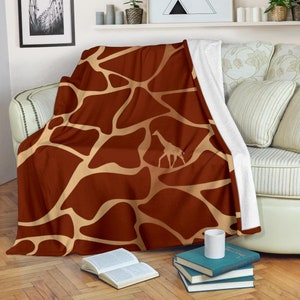 Giraffe Blanket / Giraffe Throw Blanket / Giraffe Fleece Blanket / Giraffe Cozy Blanket / Giraffe Adult Blanket / Giraffe Kid Blanket